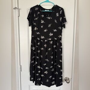 Bearsland Nursing & Maternity Black Floral Midi Dress with Pockets